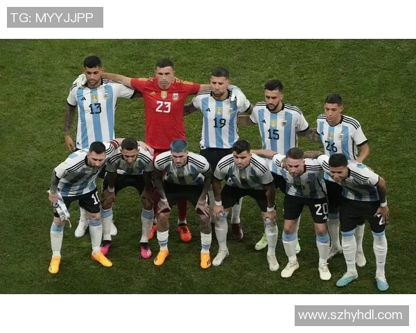 足球明星与球迷之间温情时刻的感人故事与瞬间回顾 足球明星与球迷之间温情时刻的感人故事与瞬间回顾