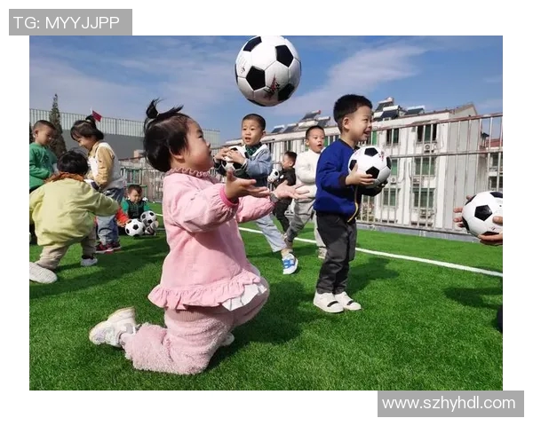 足球明星欢笑瞬间集锦展现他们的快乐与激情生活