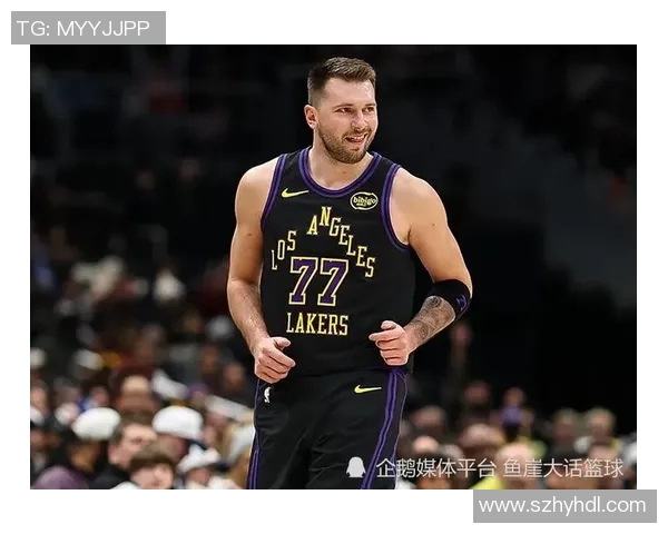 黑色11号篮球明星的传奇之路与荣耀时刻揭秘
